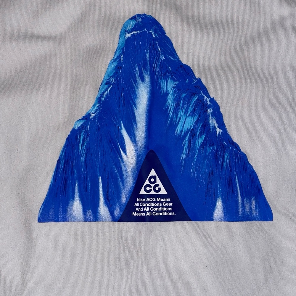 Nike ACG White and Blue Glacier Long Sleeve Tee